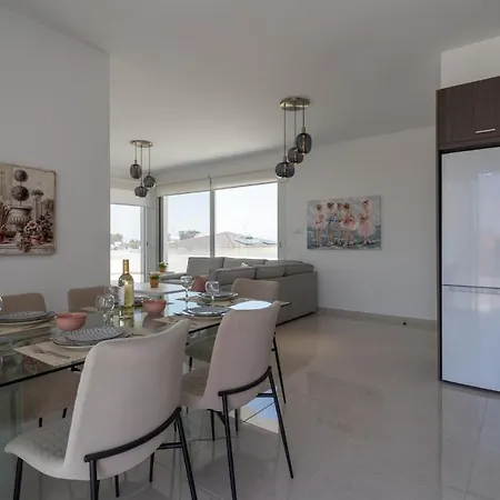 Harmonia 2-Br Apt In Livadia Larnaca Exterior photo